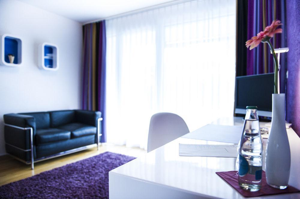 Sky Design Motel Kriessern Eksteriør billede