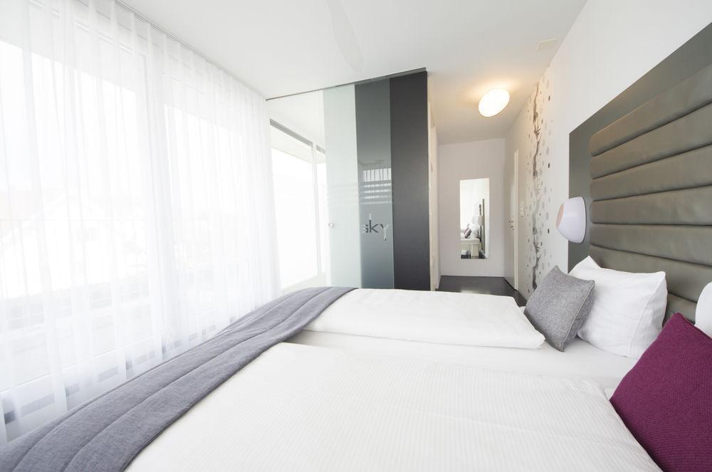 Sky Design Motel Kriessern Eksteriør billede
