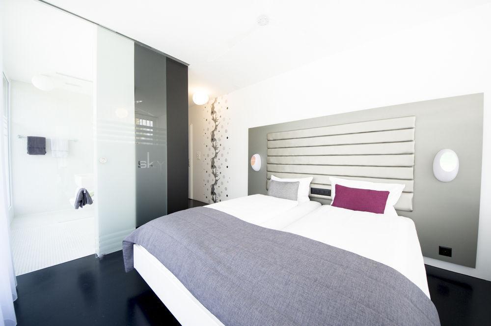 Sky Design Motel Kriessern Eksteriør billede