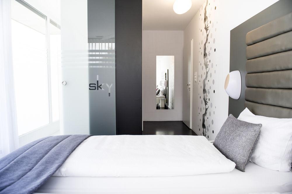 Sky Design Motel Kriessern Eksteriør billede