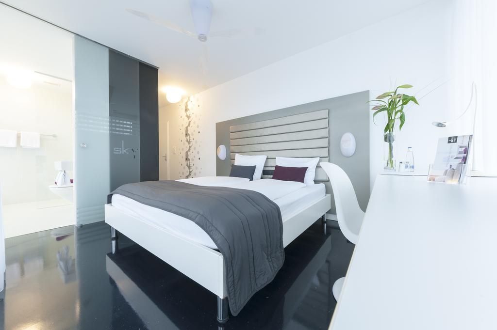 Sky Design Motel Kriessern Eksteriør billede